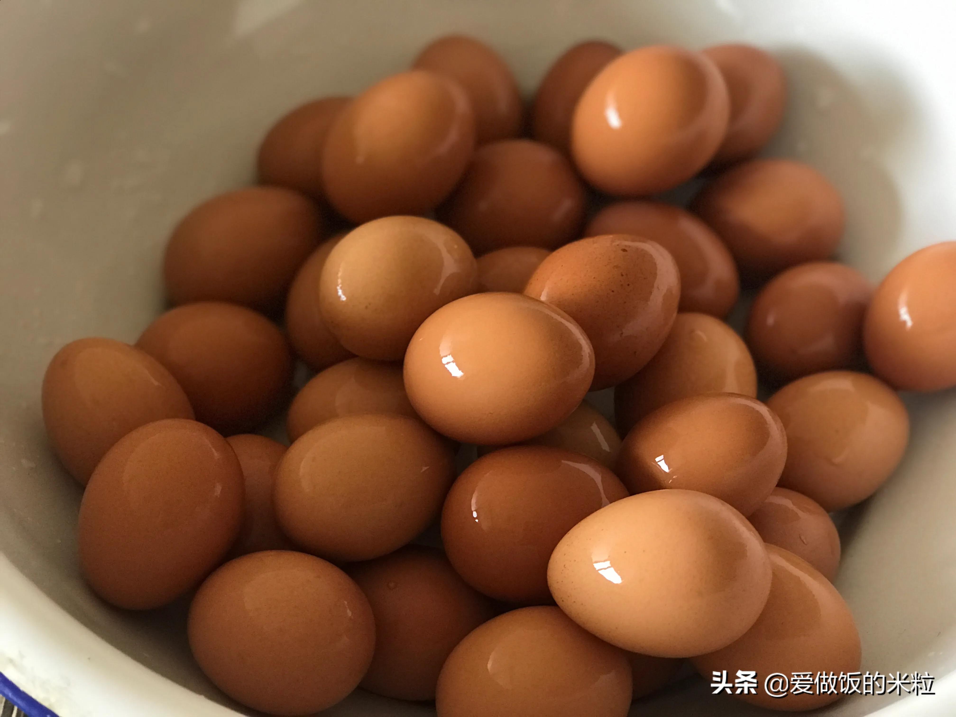 用传统方法腌咸鸡蛋,腌咸鸡蛋流油的老方法