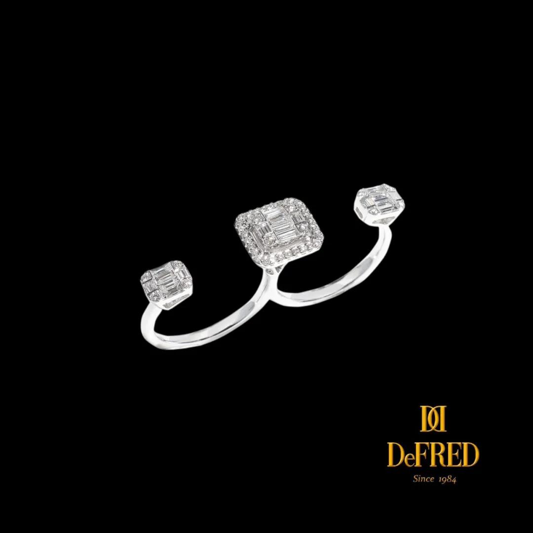 关之琳年轻爱珠宝,香港女星关之琳珠宝