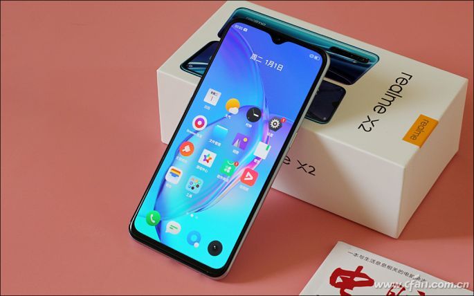 realmeX2评测:普及6400万鹰眼四摄的急先锋