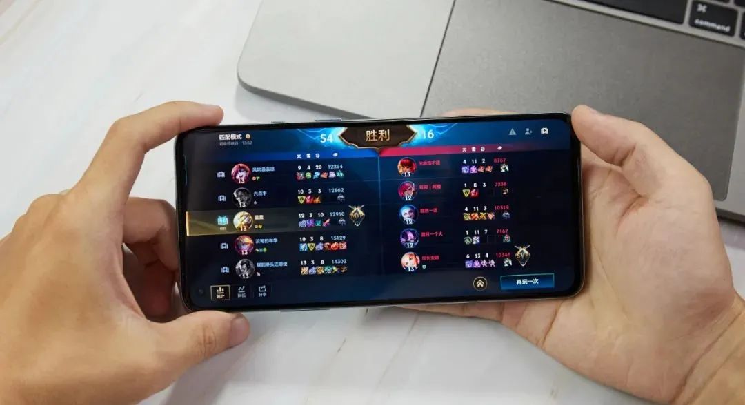 复得与失去：把电脑上的游戏装进手机这些年