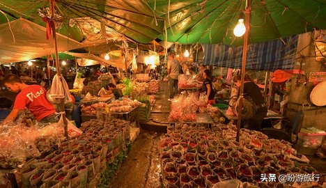 曼谷必访的七大夜市,曼谷nana夜市