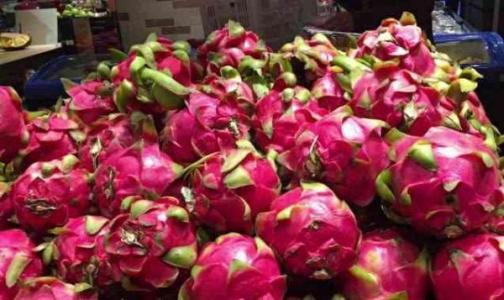 火龙果甜不甜看着就知道了,如何判断火龙果甜不甜