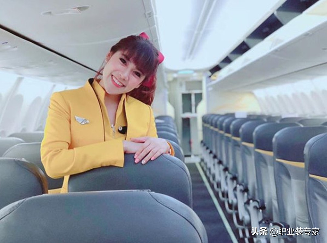 泰国酷鸟航空空姐服,泰国国际航空公司制服特色