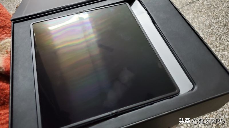 华为matex2最新折叠手机口碑,华为matex2折叠次数官方测试