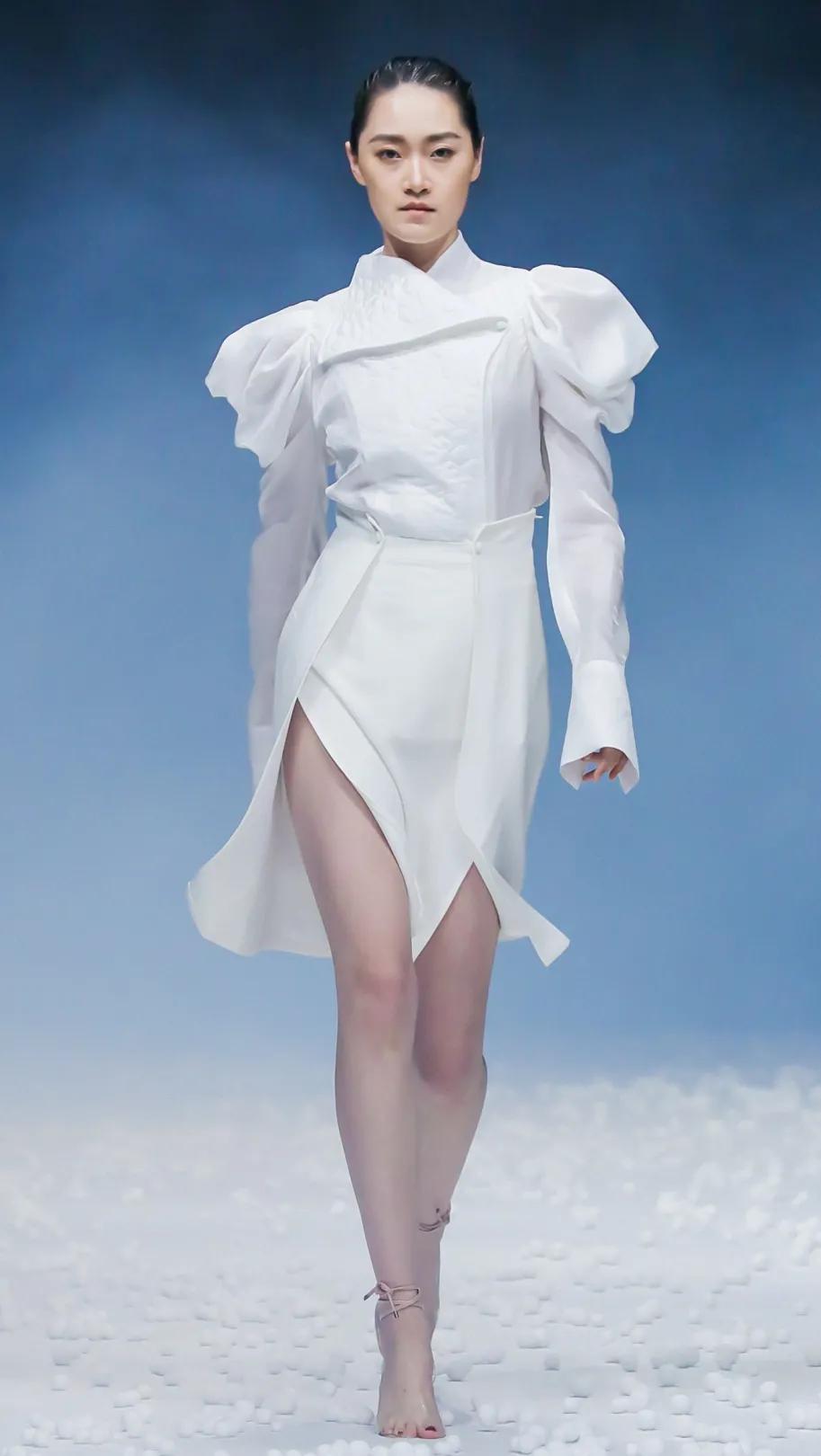 2021秋季流行款式风格,趋势2022春夏八大流行款式设计