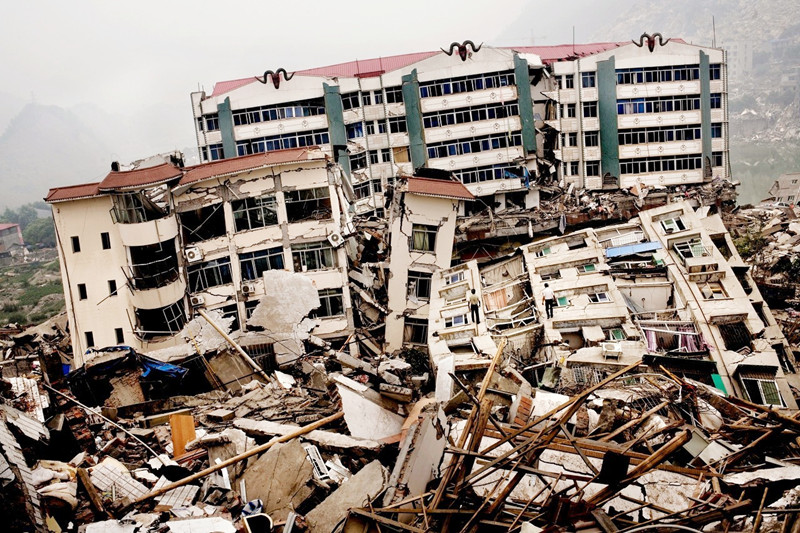 “抗震小英雄”林浩:立志考清华大学建筑系,后来为何当了明星?