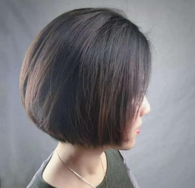 头发烫内扣能保持多久,做内扣发型时上面头发要软化吗