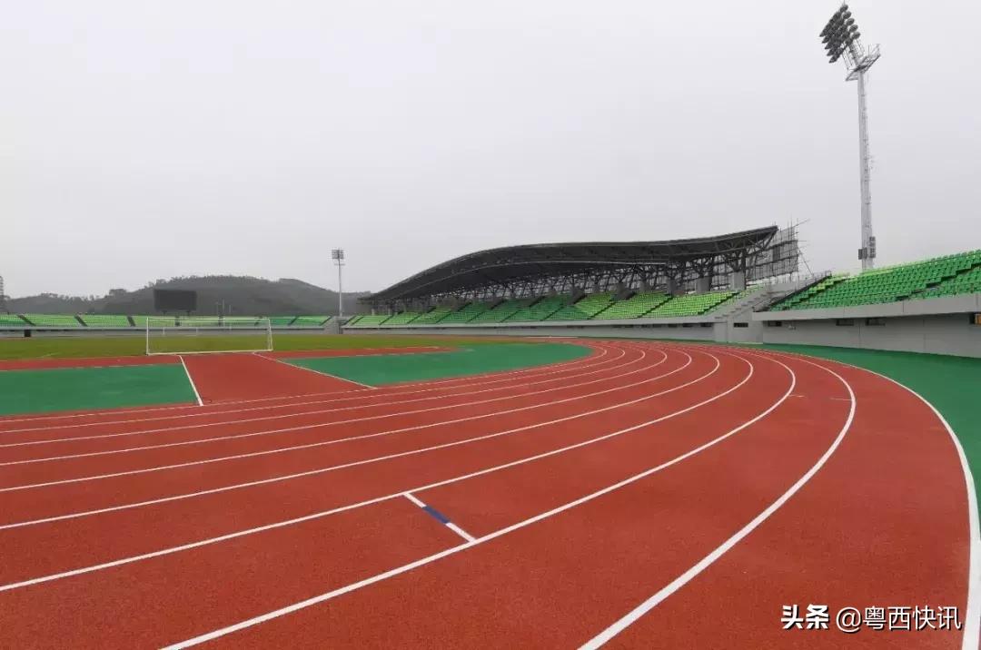 云浮新建的体育场,云浮新区体育场