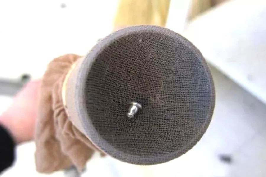 无痕缝补袜子教程图解,旧袜子怎么剪图解