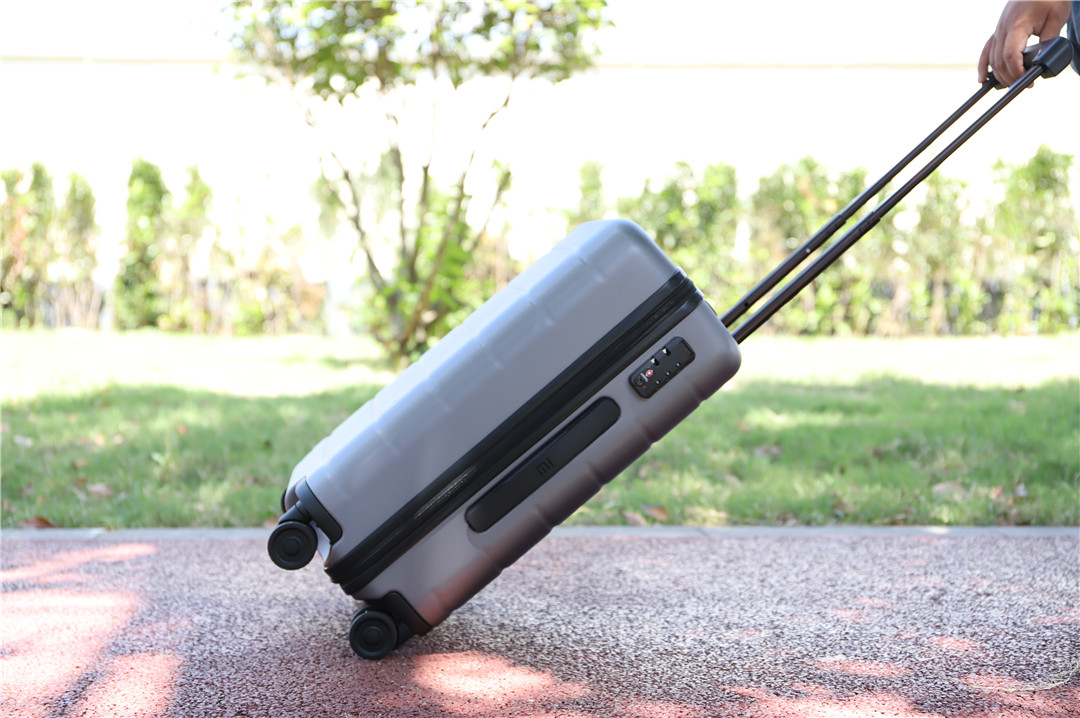 小米28寸旅行箱尺寸规格表,口碑最好的拉杆箱小米拉杆旅行箱