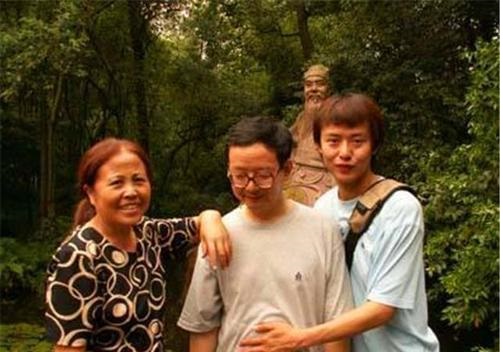 作为中国最狂天才，主动从三所世界名校退学，为啥被微软全球封杀