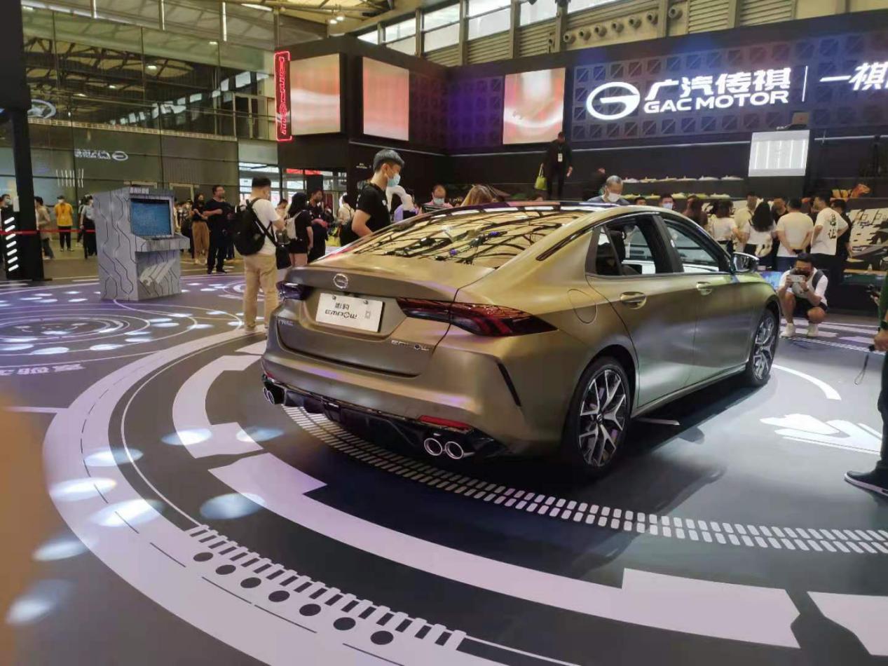 传祺影豹苏炳添,苏炳添超级跑车