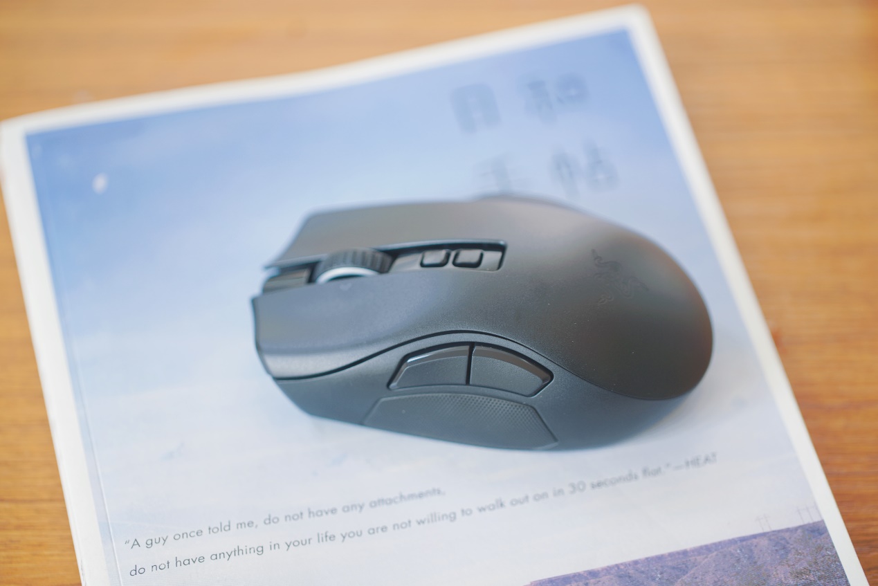 雷蛇那伽梵蛇左手版有线鼠标,razer雷蛇鼠标标准版测评