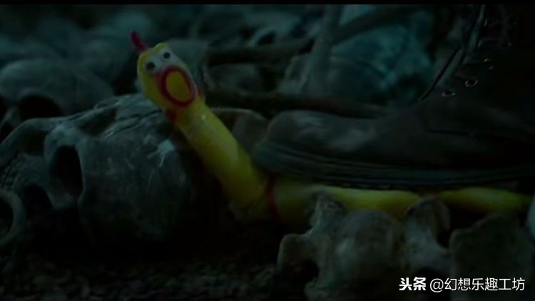 爱情公寓第四季关谷神奇开场白,爱情公寓电影版有关谷神奇吗