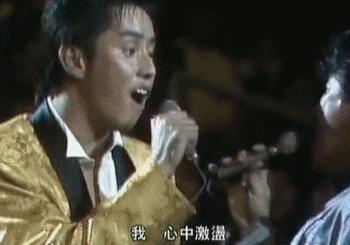 他用劲歌制霸45年,一开口无人能敌