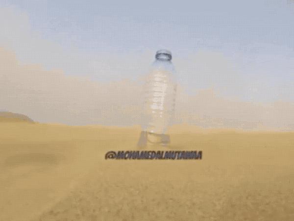 如何踢瓶子教学,怎么学会花式踢瓶子