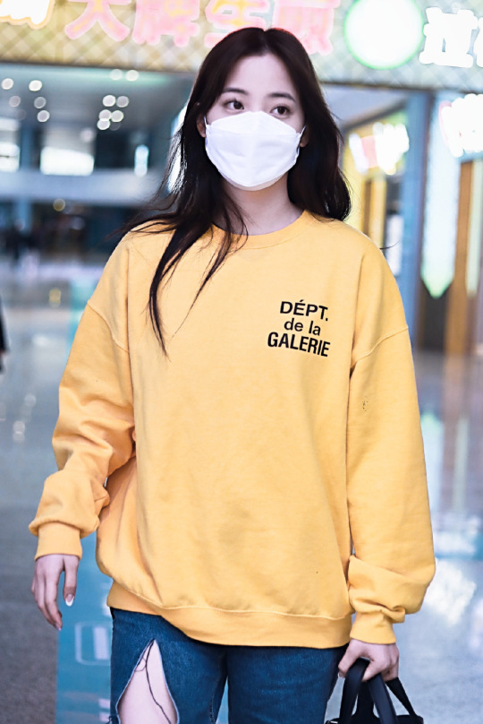 欧阳娜娜的清爽穿搭,欧阳娜娜夏日穿搭美图