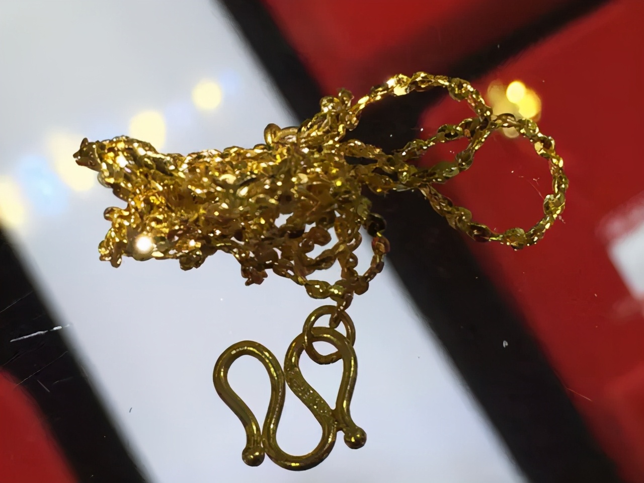 黄金回收为什么有不用火烧的,回收黄金为什么要烧一下