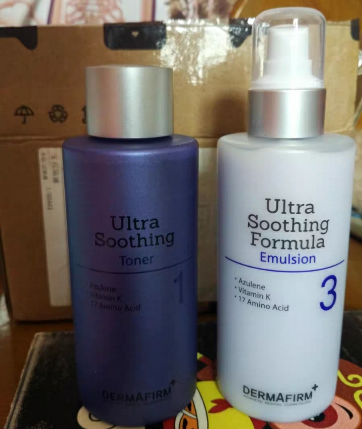 买贵不如选对，AHC神仙水，调节水油均衡不粘腻