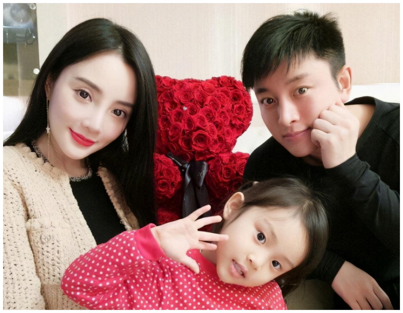 李小璐为什么还能这么高调复出,李小璐2017年生日祝福