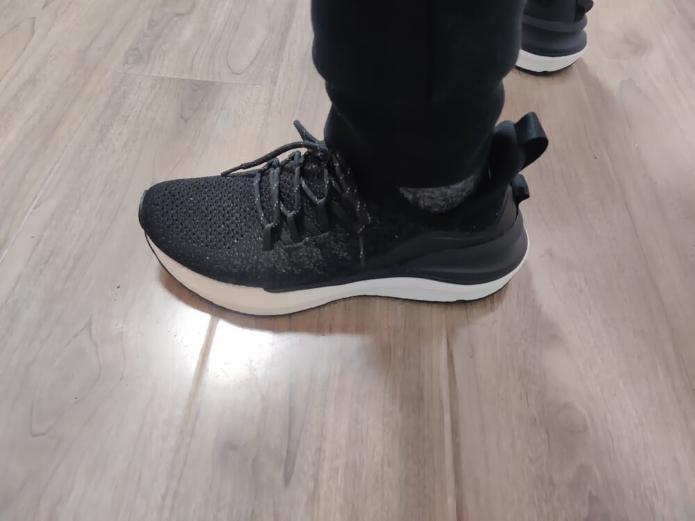 耐克小米跑鞋,缓震耐克与阿迪跑鞋