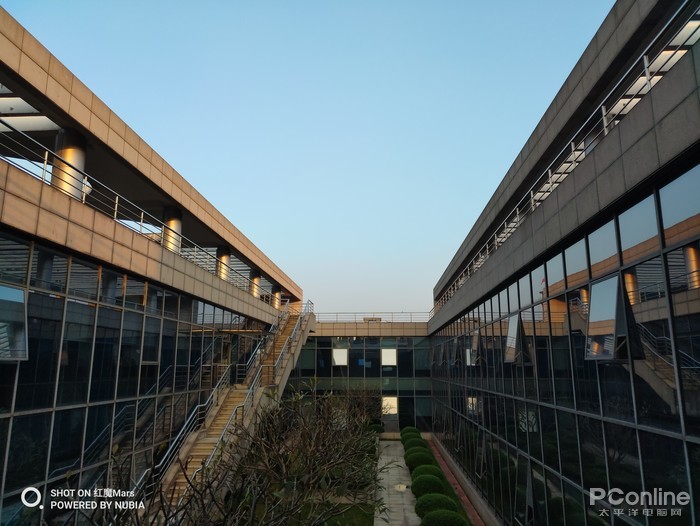 红魔mars手机游戏测评,红魔电竞手机mars多少钱