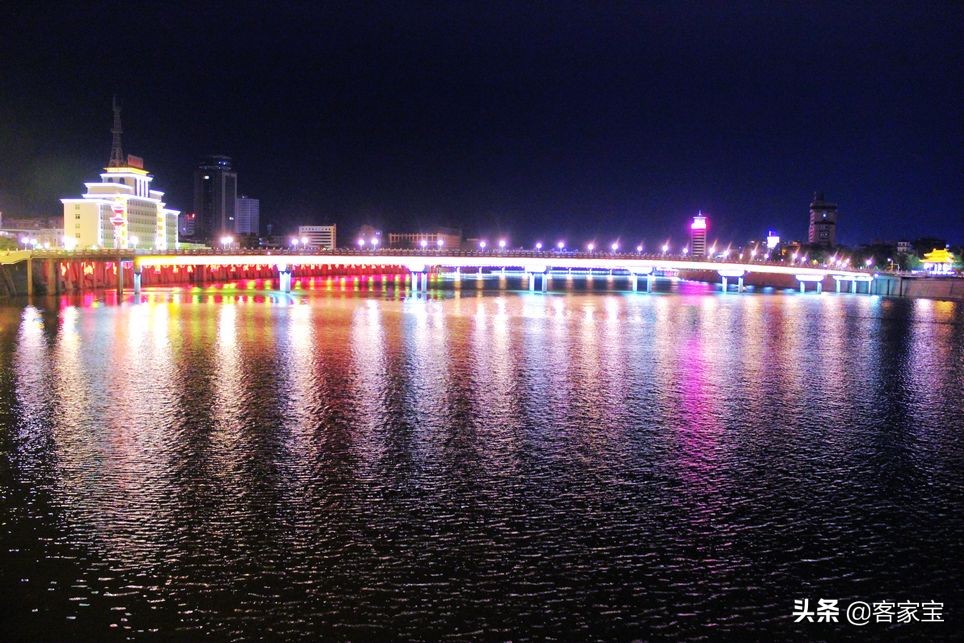 梅州客家文化简短介绍,梅州客家文化介绍800字