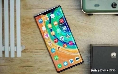 和华为p30很像但性能强的手机,华为p30吃鸡可以开到什么画质