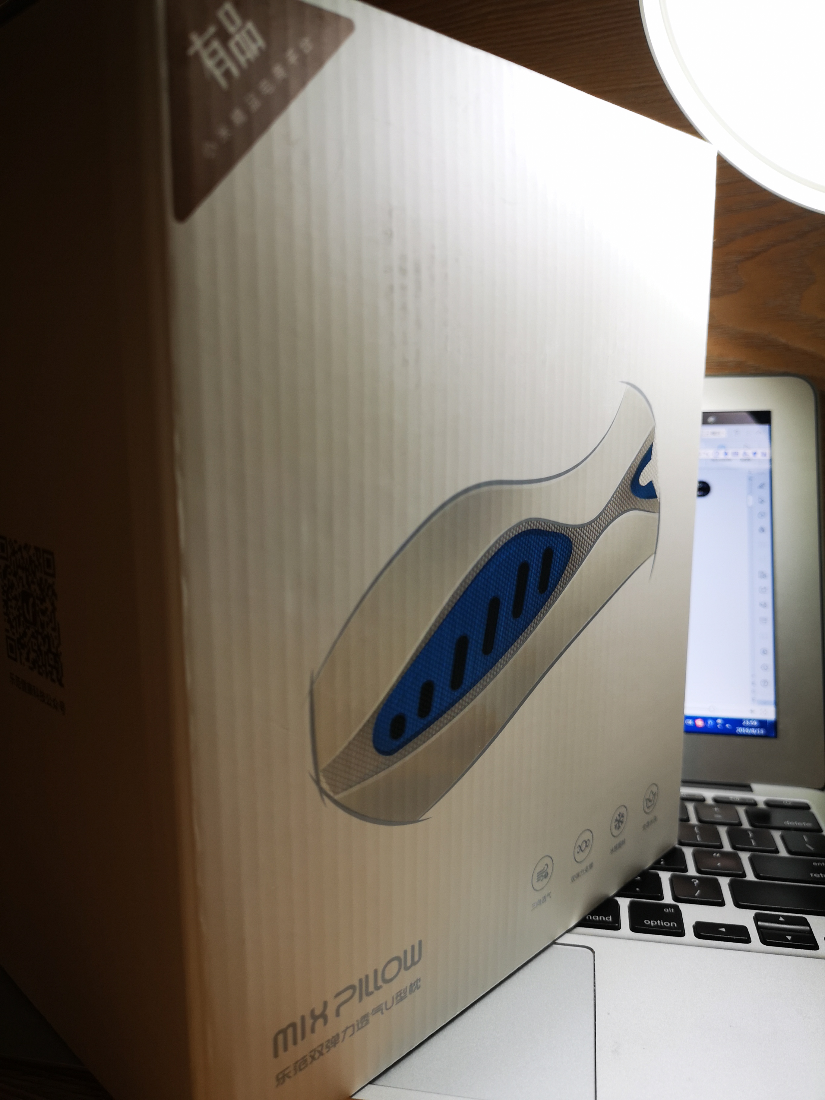 适合低头族的u型枕,u型枕上班族必备