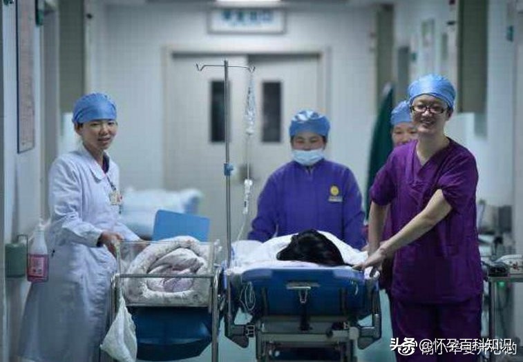 产妇进产房需要戴姨妈巾,产妇进产房需要带哪些物品