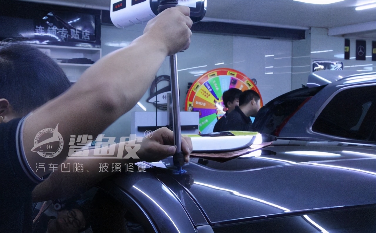 车顶梁凹陷修复价格,车顶轻微凹陷可以修复到没有瑕疵