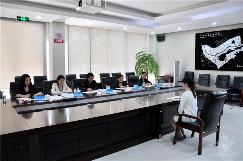 大学最受欢迎专业持续受热捧，高考生抢着报，毕业生企业抢着要