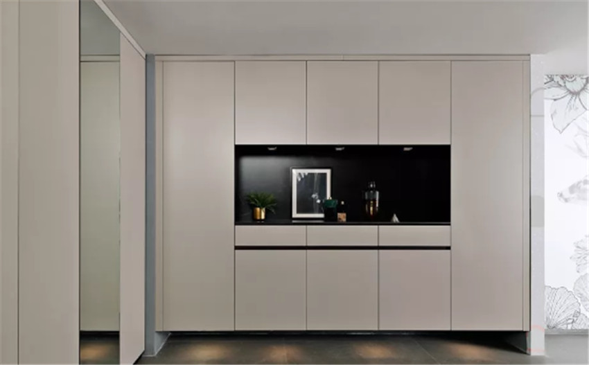 柜子悬空挂墙,柜子悬空收纳