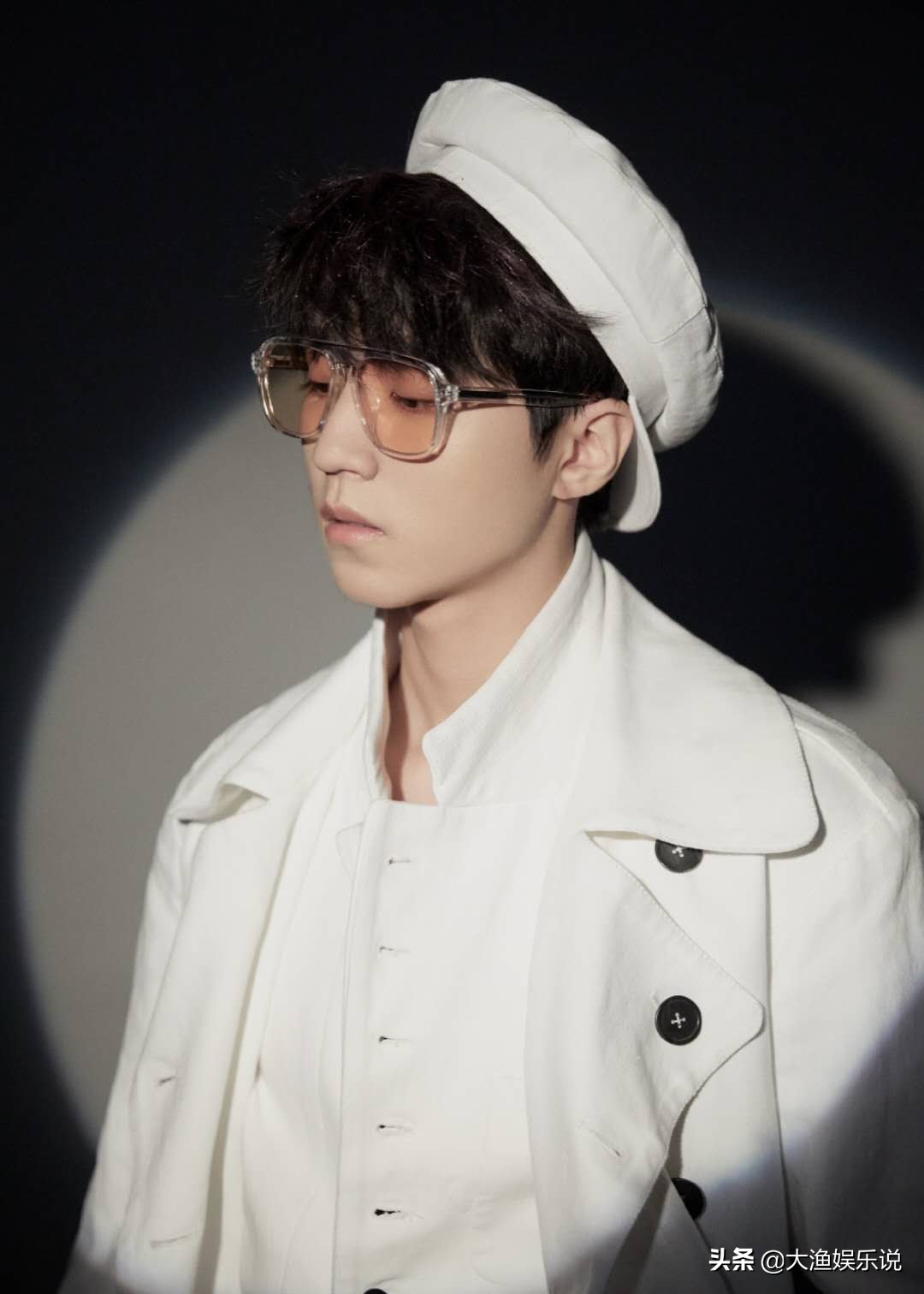 王俊凯努力的经历,王俊凯多少人羡慕的名利场