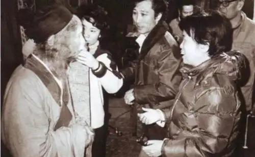 六小龄童翻车现在怎么样了,六小龄童与潘长江