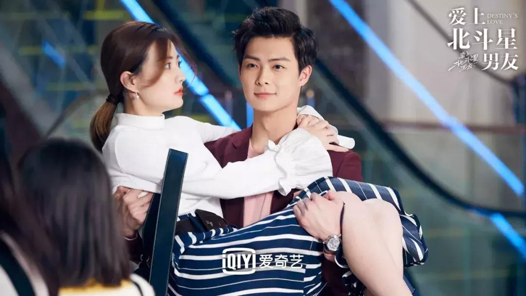 娱乐圈里的真实生态,娱乐圈各个天花板