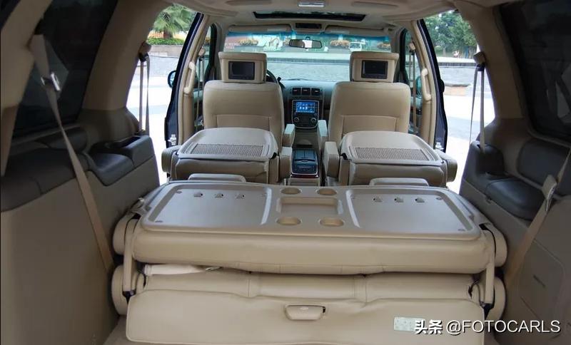 别克gl8陆尊653t用车体验,别克GL8陆尊3.0V6舒适版