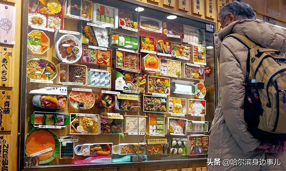 日本的饭盒是怎么装的,日本饭盒装了什么
