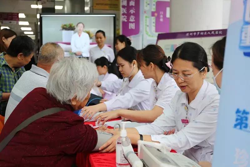 深圳哪家医院治哮喘最好,呼吸科哮喘日义诊活动