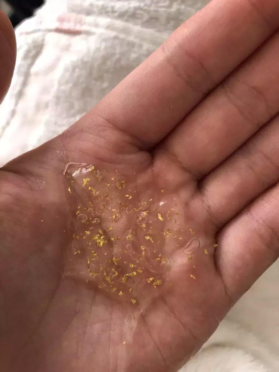 黄金敷脸,黄金金箔脸部护理