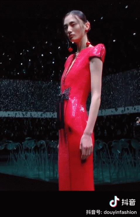 抖音奢侈品大秀,10多家奢侈品入驻抖音带你去看秀