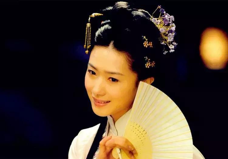 为什么众多官员节操不及一个*女妓**?