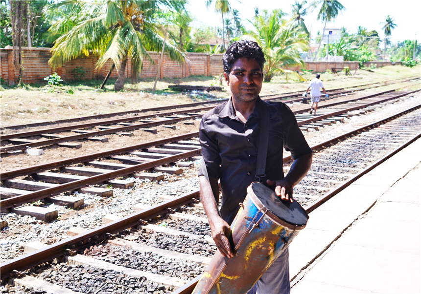 斯里兰卡海上小火车航拍,宫崎骏的斯里兰卡的小火车