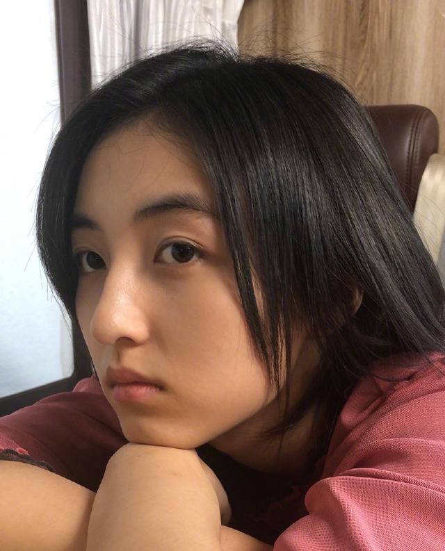 张子枫是如何成为国民妹妹,张子枫演的那个小女孩是什么