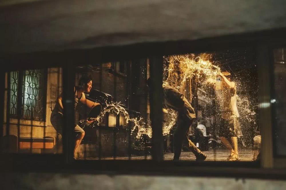 韩国人拍电影为什么那么敢拍,韩国人真敢拍的电视剧