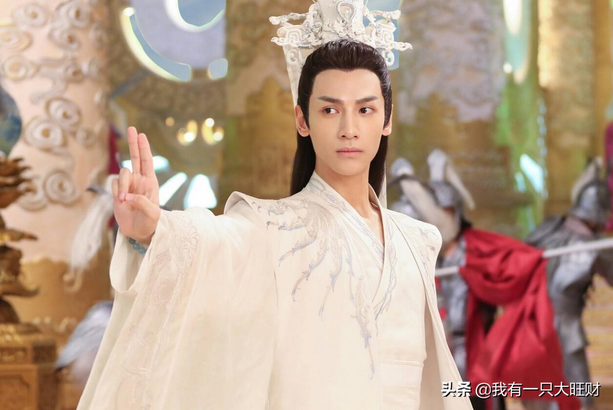 香蜜应龙陨落,香蜜旭凤为何不能做天帝