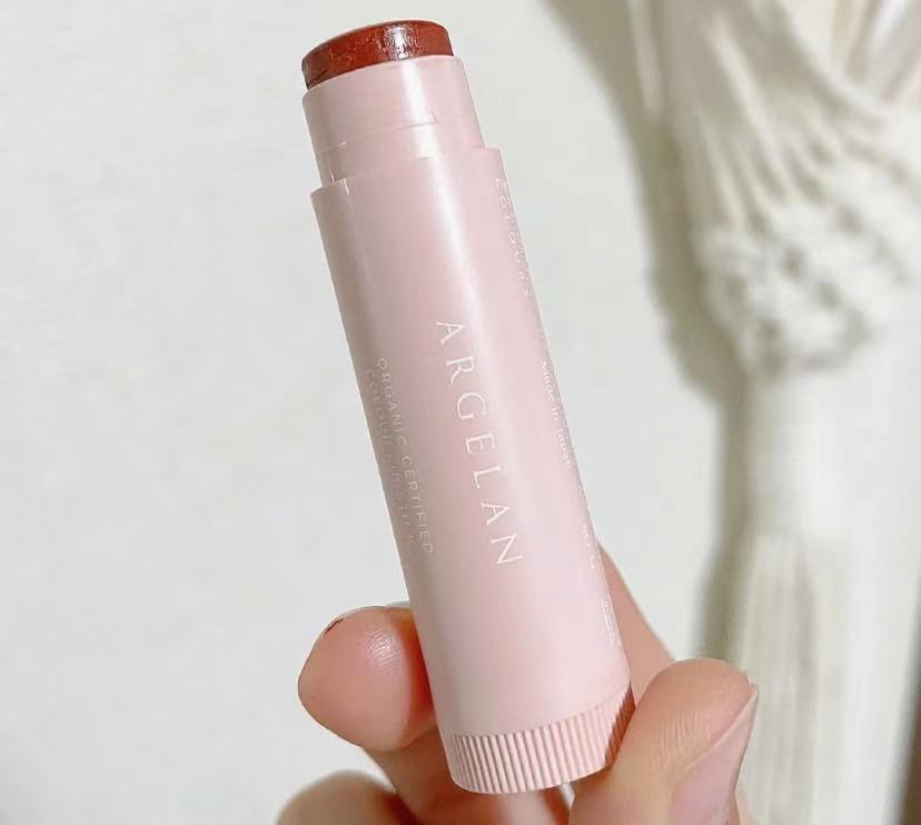 李佳琦推荐中老年口红,迪奥口红哪一款适合中老年人