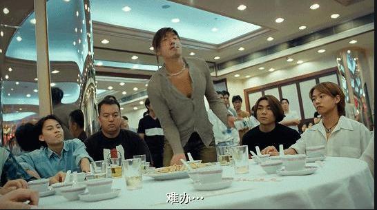 乌鸦哥张耀扬从年轻到现在变化,乌鸦哥张耀扬面容老态