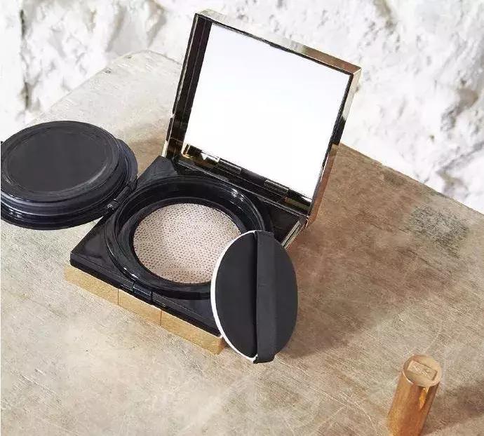 吹爆Angelababy、孟美岐的时装周生图,奶油肌用这些气垫打造