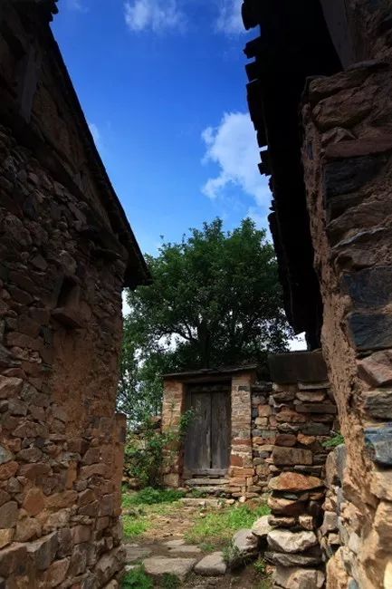 千年古村布达拉宫,太行山小布达拉宫